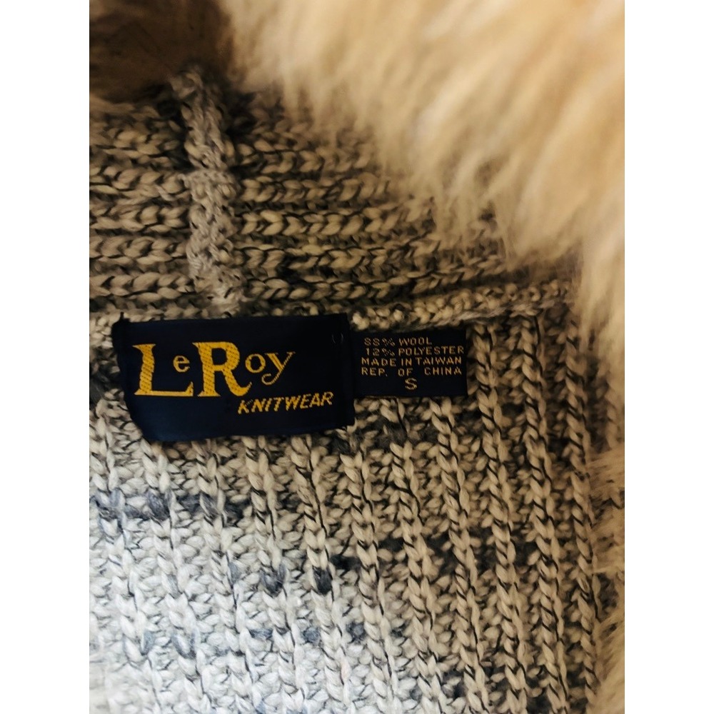 Vintage LeRoy Knitwear 70s Wool Blend Cardigan Real Lamb Fur Collar Cuffs Grey S - Picture 5 of 7